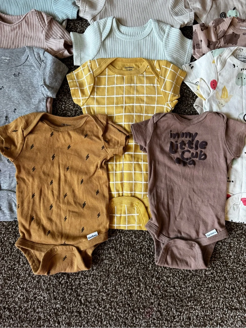 Lot of 14 Mixed-Color Baby One-Piece Bodysuits Sizes 0-6 Months